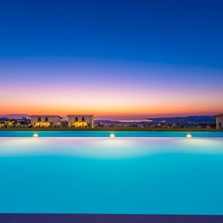 Mint Retreat Suites (Adults Only) Kalandra Buitenkant foto