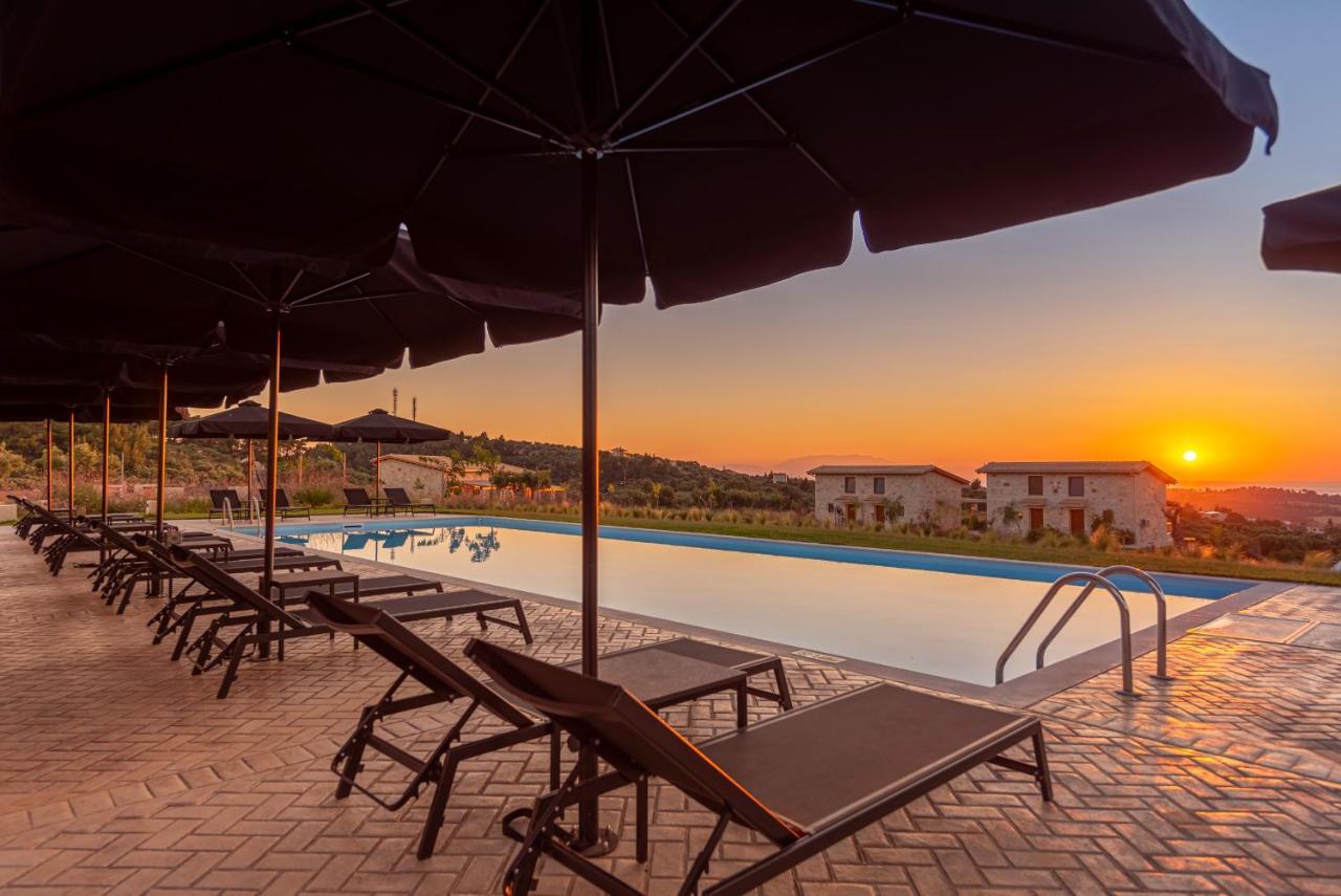 Mint Retreat Suites (Adults Only) Kalandra Buitenkant foto