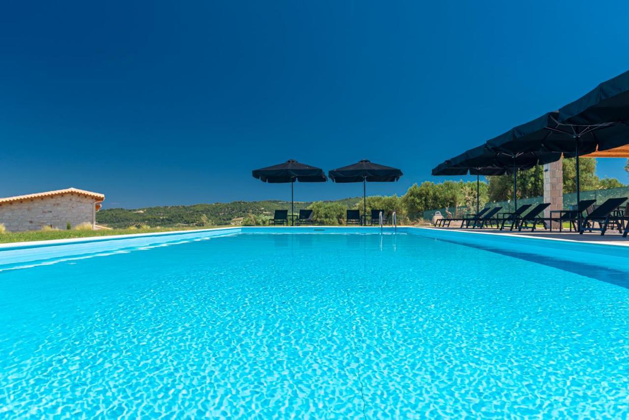 Mint Retreat Suites (Adults Only) Kalandra Buitenkant foto