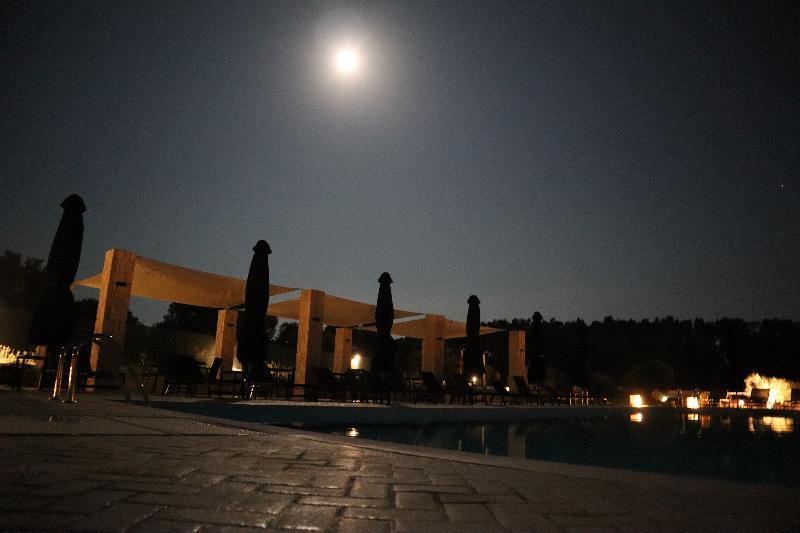 Mint Retreat Suites (Adults Only) Kalandra Buitenkant foto